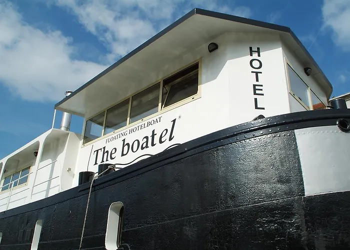 Hotel The Boatel