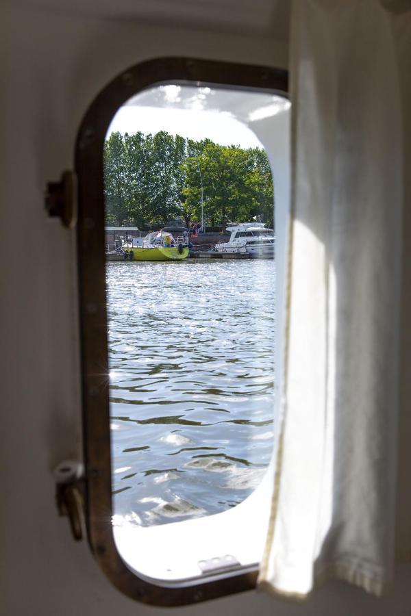 Botel The Boatel